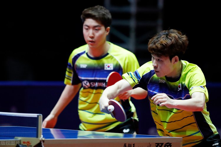 续向上攀爬 续向上攀爬