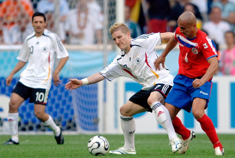 一派质疑莎 一派质疑莎